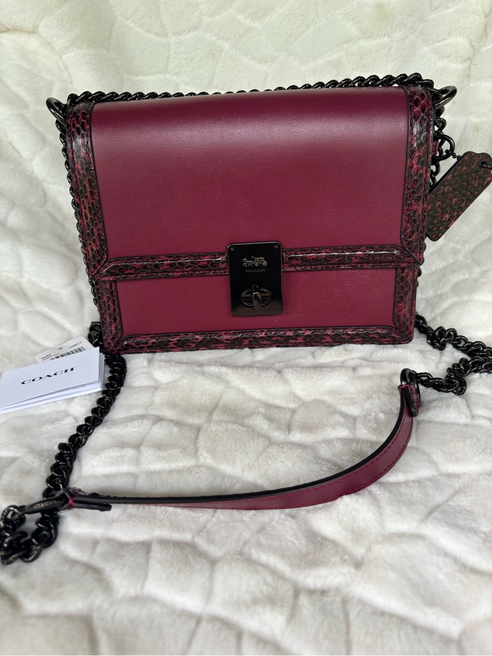 Coach Hutton Shoulder Bag With Snakeskin Detail - Picture 3 of 16